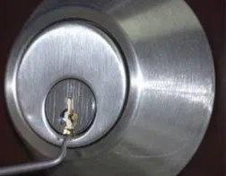 Galaxy Locksmith Store Fort Myers, FL 239-249-5644 - 7-Broken-Key-Extraction